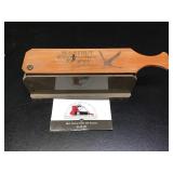 H S Strut Champion Yelper