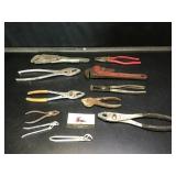 Pliers