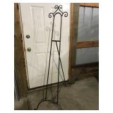 Metal Easel