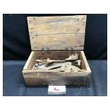 Primitive Ice Box & Skates