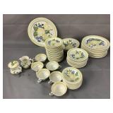 Redwing Pottery Dinnerware