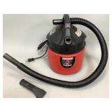 2 Gallon Portable Wet/Dry Craftsman Shop Vac