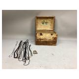 Beaded Jewelry & Jewelry Box