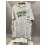 Five 2XL 'I wet my plants' T-Shirts