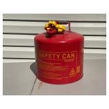 Eagle Metal 5 Gallon Gas Can