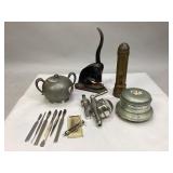 Miscellaneous Metal Antiques & Collectibles