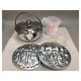 Assorted Kitchenware