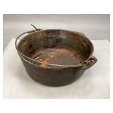Vintage Cast Iron Dutch Oven