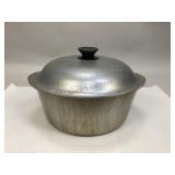 Vintage Club Hammered Aluminum Oval Roaster