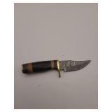 Knife, 6' Demascus steel skinning knife, 3' blade, w/leather sheath
