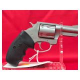 Charter 2000 Bulldog Pug w/ Holster