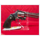 Colt Python .357 Magnum Appears to be new never fired, Has original case