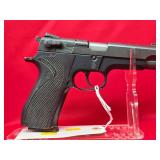 Smith & Wesson Model 5904 9MM Has Original Case 1 Magazine