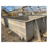 Used Fiberglass Aqua culture tank, 10ft x 9ft x 4ft