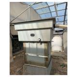 Used fiberglass single-tank aquaculture water filter