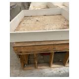 Used rectangular fiberglass aquaculture tank. Approximately 7’x6’x10”