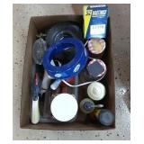 Box lot. Various items.