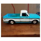 72 Chevrolet Pickup.