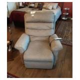 Electric Recliner/Lift Chair.