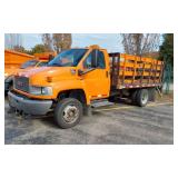 2005 GMC C4500 STAKE TRUCK