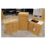 3 PIECE CHILDS KITCHEN SET- WOODEN-