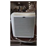 HOLMES AIR FILTER MACHINE AND BOX OF HOLMES
