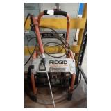 RIGID 3300PSI PRESSURE WASHERPOWERED BY SUBURU