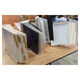 DESK TOP - VISIBLE- UPRIGHT - SHEET PROTECTOR-