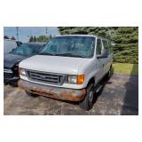 2005 FORD VAN  E 350