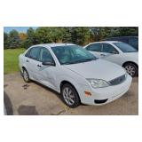 2005 FORD FOCUS SEDAN