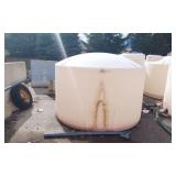 1500 GALLON WHITE PLASTIC WATER TANK