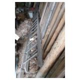 WOODEN EXTENSION LADDER