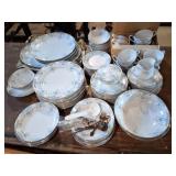 IMPERIAL CHINA- SEVILLE - CHINA SET