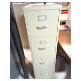 METAL 4 DRAWER FILING CABINET