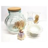 VINTAGE GLASSWARE LOT