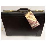 LEATHER BRIEF CASE BAG- VINTAGE - PRESTOLOCK-