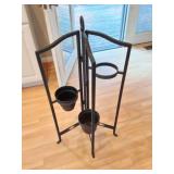 METAL PATIO PLANT TRI FOLD STAND