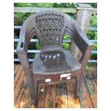 3 PLASTIC CHAIRS