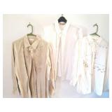 VINTAGE LADIES CLOTHES