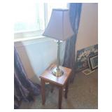 WOODEN LIGHT TABLE AND LAMP