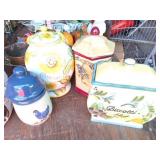4- KITCHEN COUNTERTOP- CANNISTERS
