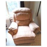 RECLINER CHAIR