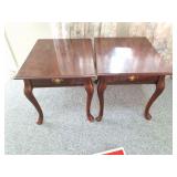 PAIR OF MATCHING LAMP TABLES
