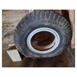 11-22.5 - TIRE WITH RIM