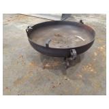 STEEL FIRE POT ON LEGS