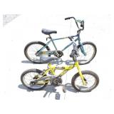 CHILDS BIKES- HUFFY DRASTIC AND HUFFY DIRT DOG