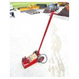22 TON- AIR/ HYDRAULIC FLOOR  JACK- LIGHT USE IF