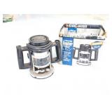 BLACK AND DECKER- ROUTER- 1.5 HORSEPOWER- WITH