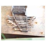 WRENCH SET- STANDARD- WITH CARRY  CASE