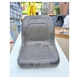 TRACTOR SEAT